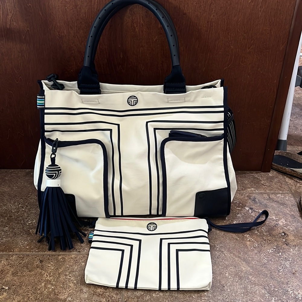 NWOT - Tory Sport Nylon Carryall bag cream & navy